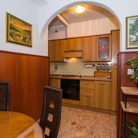 Cherie Apartmán Trogir