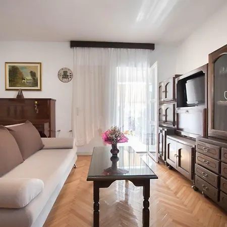 Apartment Cherie Trogir
